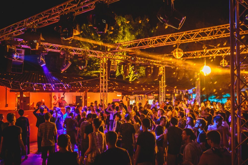 Zadar Airport to Garden Festival Tisno